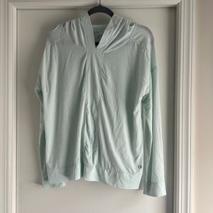Gap fit long sleeve top